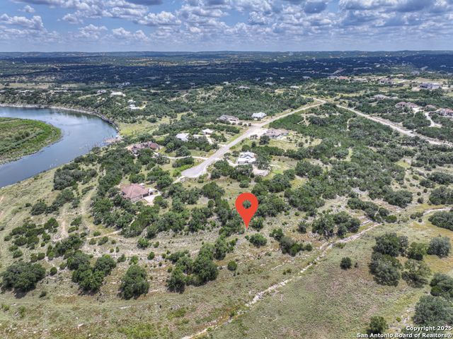 1147 Mission, Canyon Lake, TX 78133