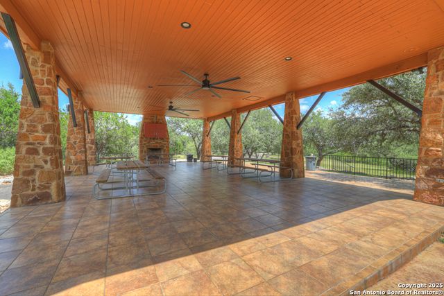 1147 Mission, Canyon Lake, TX 78133