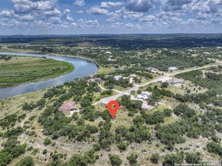 1147 Mission, Canyon Lake, TX 78133