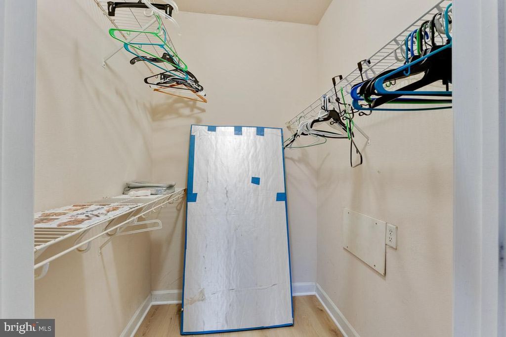 Image 20 of property listing at 501 HUNGERFORD DR #144, Rockville, MD 20850