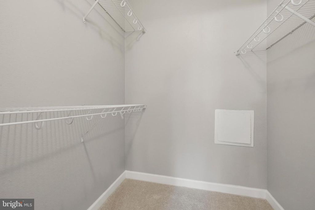Image 27 of property listing at 501 HUNGERFORD DR #144, Rockville, MD 20850