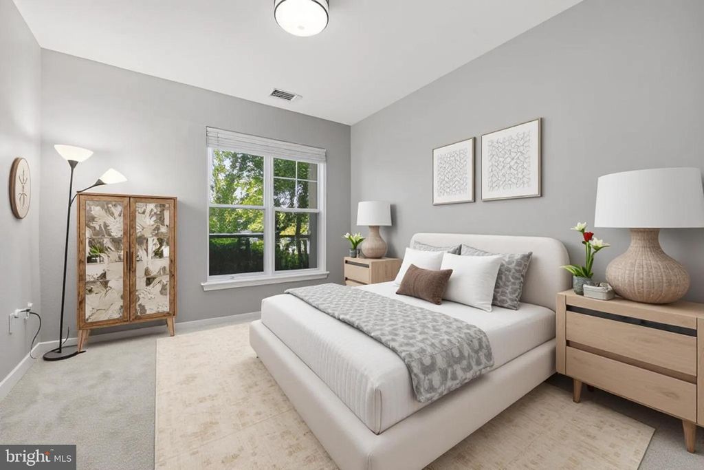 Image 28 of property listing at 501 HUNGERFORD DR #144, Rockville, MD 20850