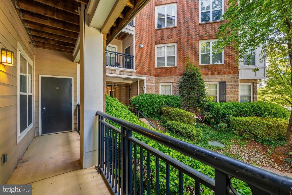Image 38 of property listing at 501 HUNGERFORD DR #144, Rockville, MD 20850
