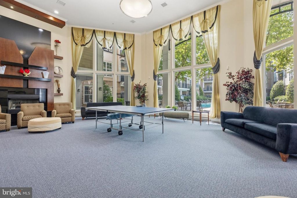 Image 42 of property listing at 501 HUNGERFORD DR #144, Rockville, MD 20850