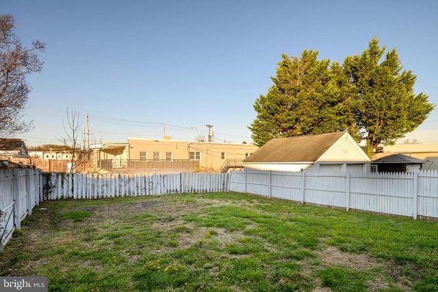 1326 STEVENS AVE, Halethorpe, MD 21227