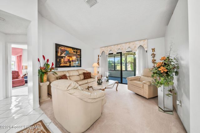622 Altona Street NW, Palm Bay, FL 32907
