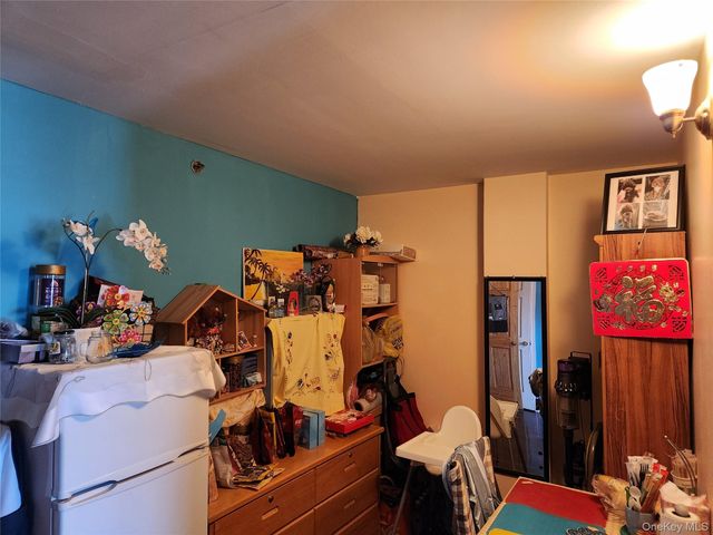 138-10 35th Avenue 5, Flushing, NY 11354