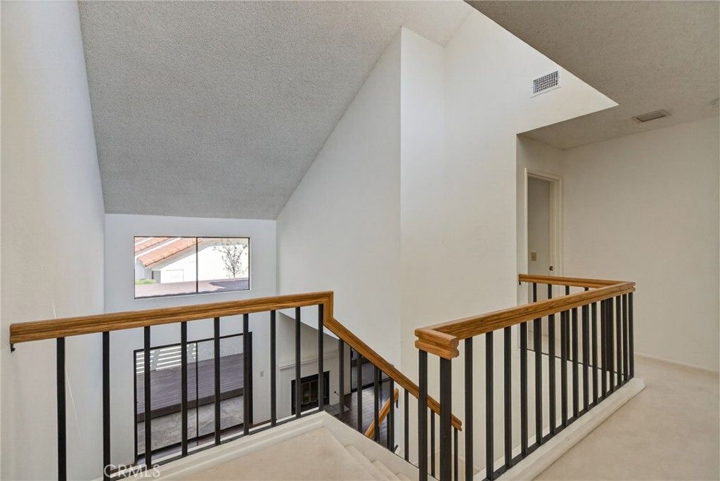 Image 18 of property listing at 891 Connors Court, Claremont, CA 91711