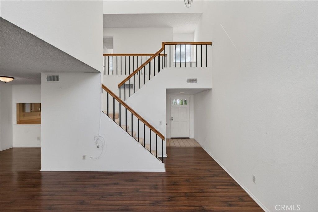 Image 20 of property listing at 891 Connors Court, Claremont, CA 91711