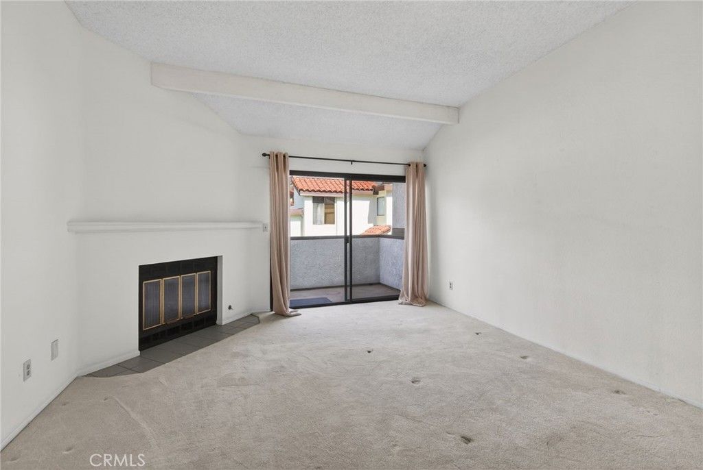 Image 23 of property listing at 891 Connors Court, Claremont, CA 91711