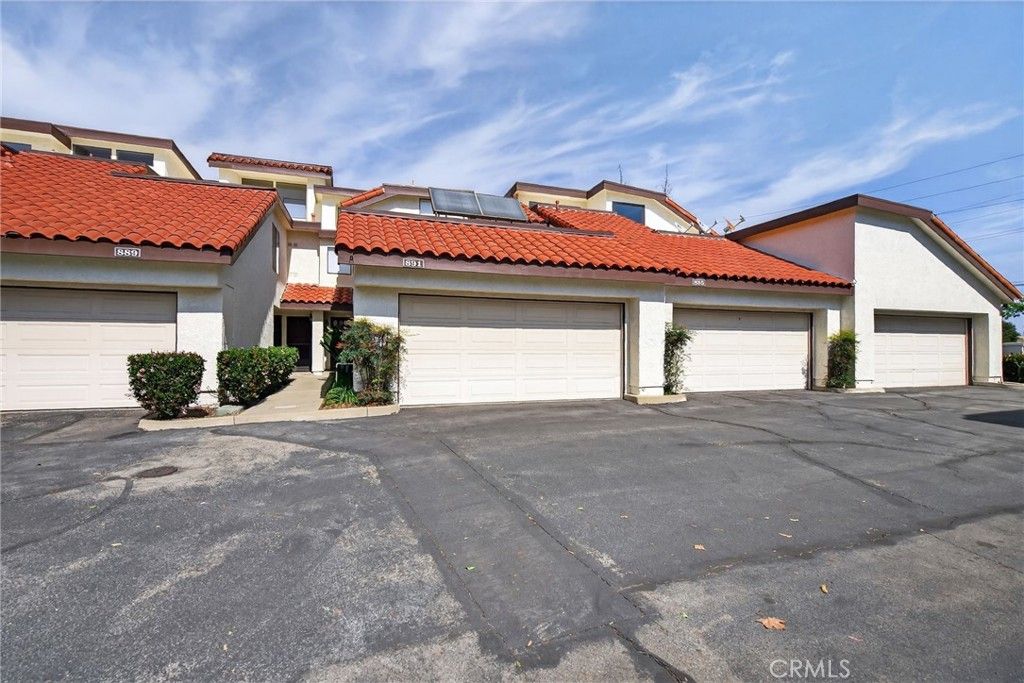 Image 35 of property listing at 891 Connors Court, Claremont, CA 91711