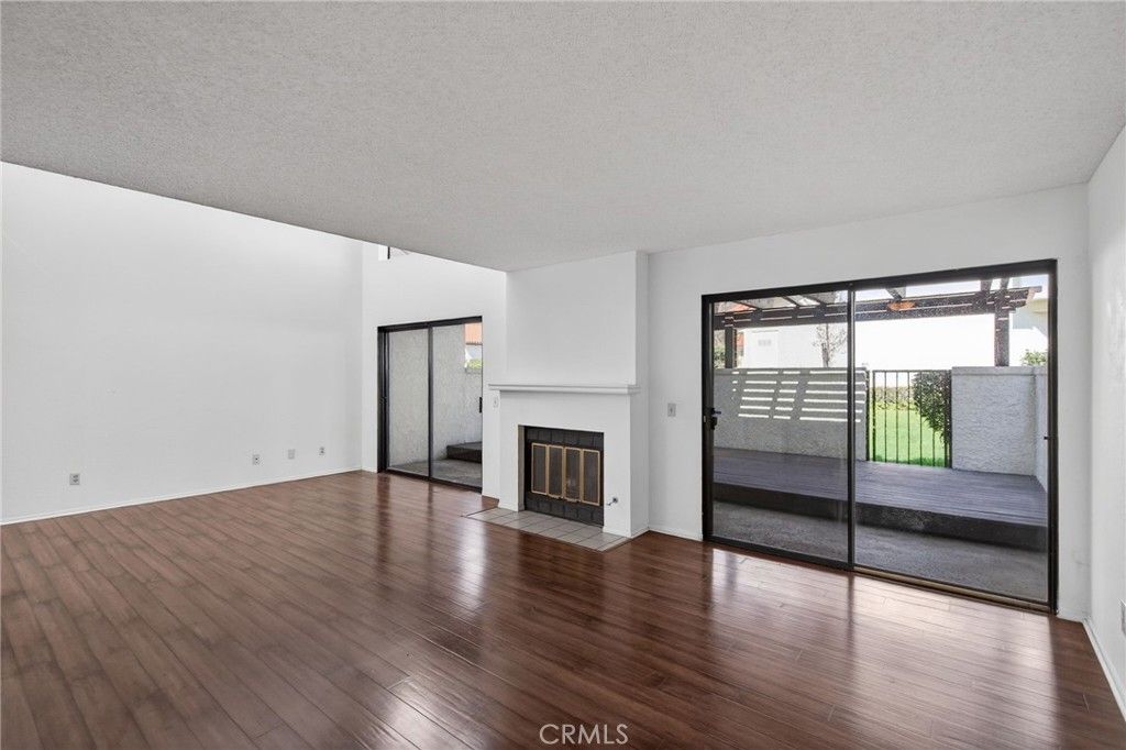 Image 9 of property listing at 891 Connors Court, Claremont, CA 91711