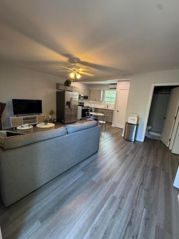 615 SW 14th Avenue 1-2, Fort Lauderdale, FL 33312
