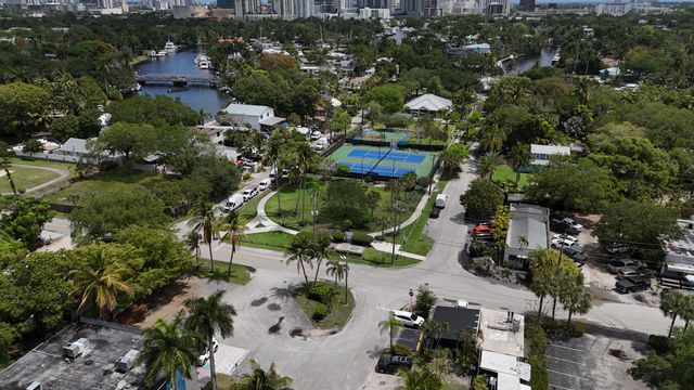 615 SW 14th Avenue 1-2, Fort Lauderdale, FL 33312