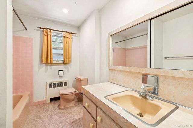 225 Port Washington Boulevard, Port Washington, NY 11050