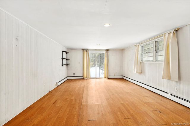 225 Port Washington Boulevard, Port Washington, NY 11050