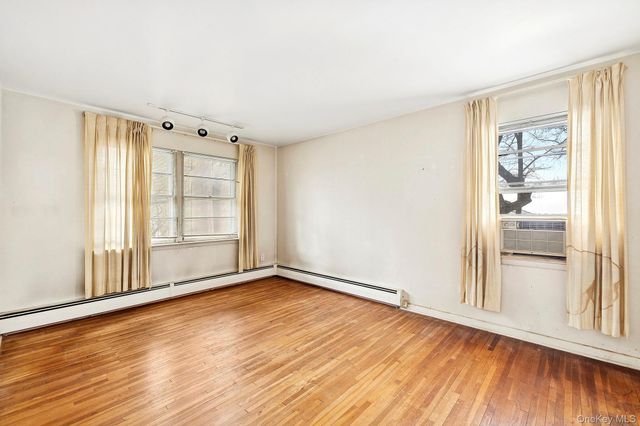 225 Port Washington Boulevard, Port Washington, NY 11050