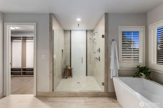 10833 104th Avenue NE, Kirkland, WA 98033