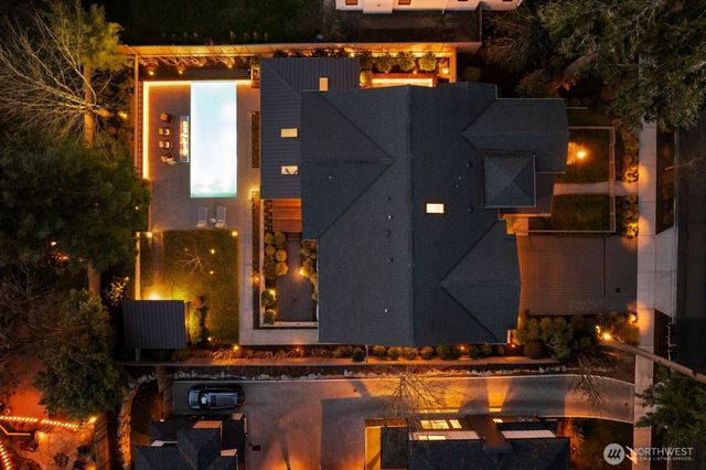 10833 104th Avenue NE, Kirkland, WA 98033