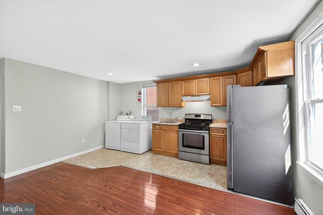 241 CHERRY ST, Sharon Hill, PA 19079