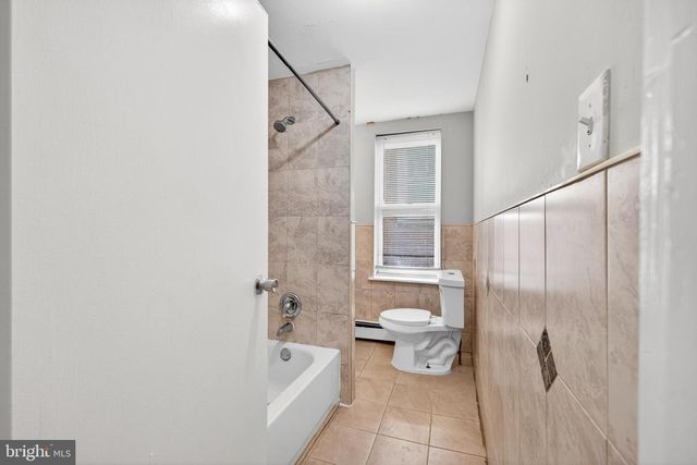 241 CHERRY ST, Sharon Hill, PA 19079