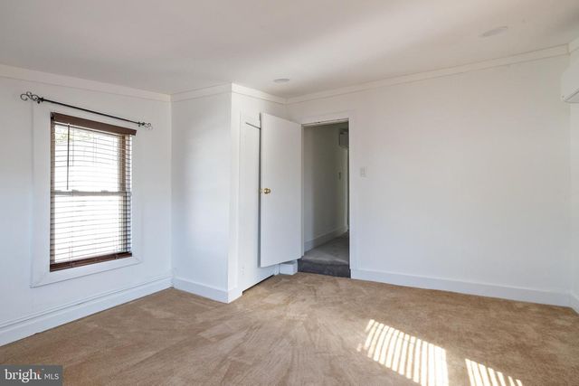 106-A W KINGS HWY, Mount Ephraim, NJ 08059