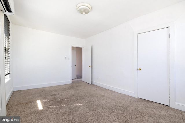 106-A W KINGS HWY, Mount Ephraim, NJ 08059