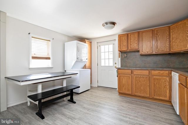 106-A W KINGS HWY, Mount Ephraim, NJ 08059