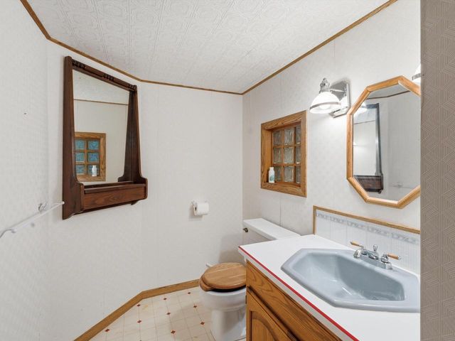 W6333 Burkshire LANE, Plymouth, WI 53073