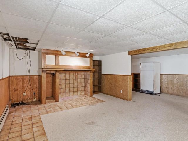 W6333 Burkshire LANE, Plymouth, WI 53073