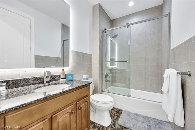 494 Seagull AVE, Naples, FL 34108