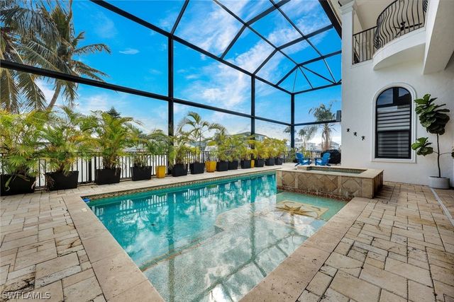 494 Seagull AVE, Naples, FL 34108