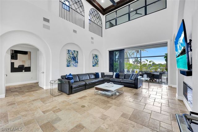 494 Seagull AVE, Naples, FL 34108