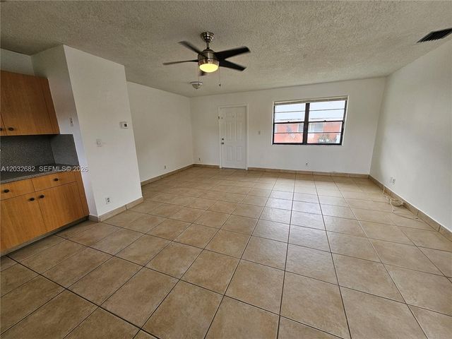 4149 SW 52nd St 1, Dania Beach, FL 33314