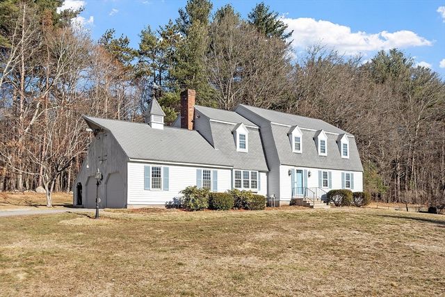 16 Minehan Ln, Marlborough, MA 01752