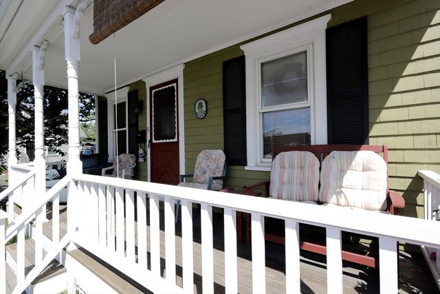 5 Anthony St, Acushnet, MA 02743