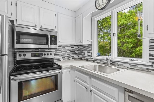 7 Propeller Way, Dennis, MA 02660