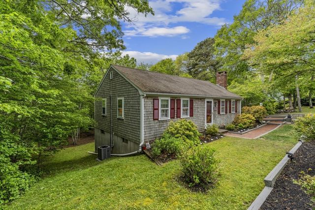 7 Propeller Way, Dennis, MA 02660