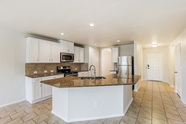 11131 CREEK EAGLE, San Antonio, TX 78245