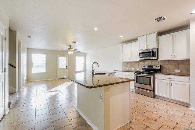 11131 CREEK EAGLE, San Antonio, TX 78245