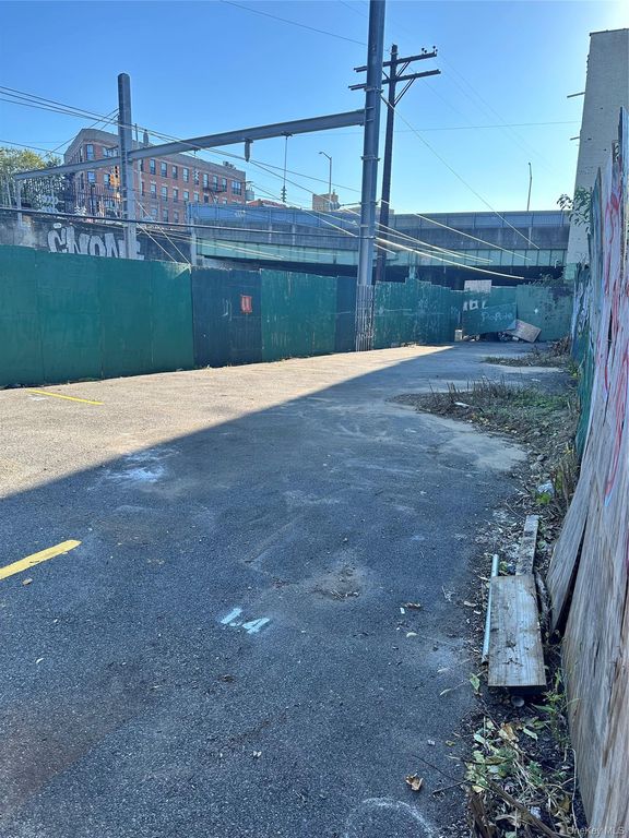 1601 Van Buren Street, Bronx, NY 10460 — photo 4