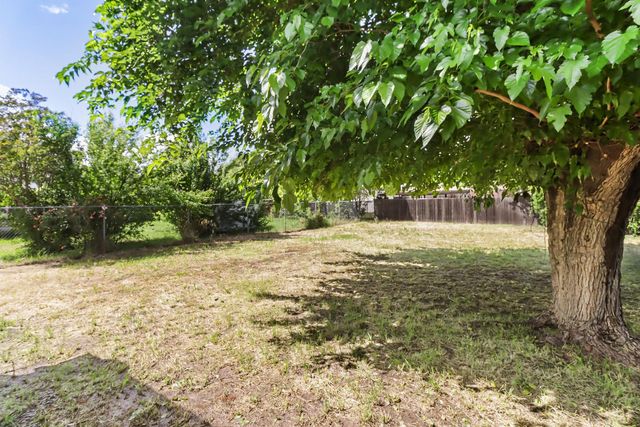 521 Exchange St, Sacramento, CA 95838