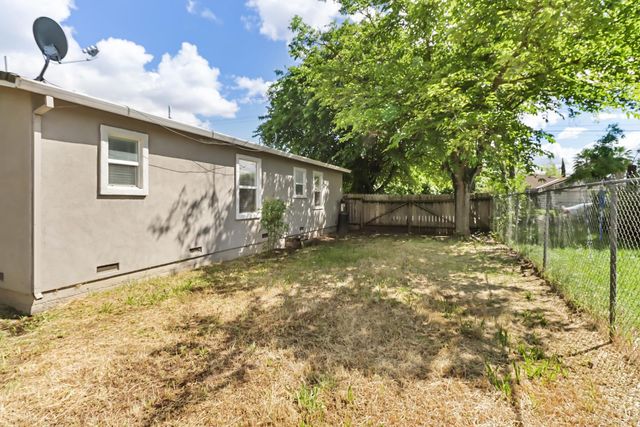 521 Exchange St, Sacramento, CA 95838