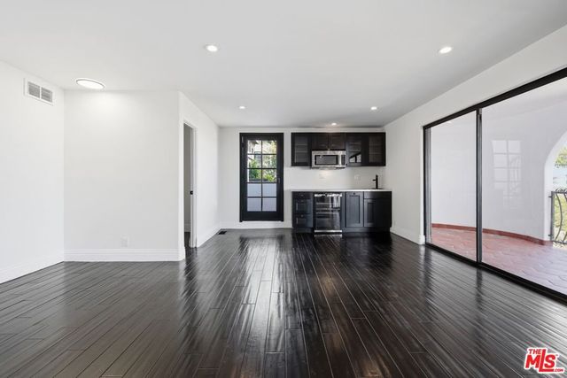 8908 Appian Way, Los Angeles, CA 90046