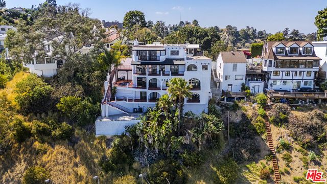 8908 Appian Way, Los Angeles, CA 90046
