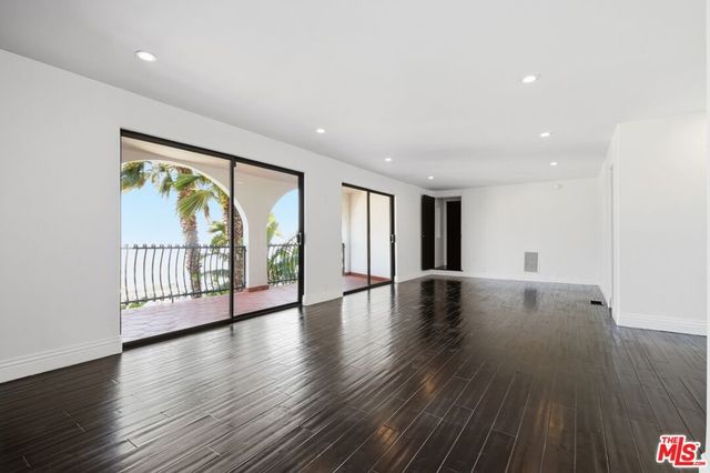 8908 Appian Way, Los Angeles, CA 90046
