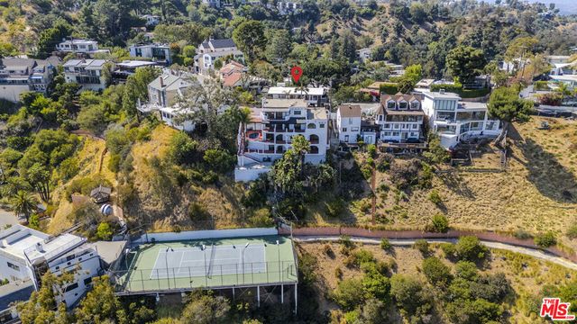 8908 Appian Way, Los Angeles, CA 90046