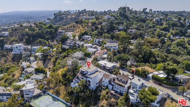 8908 Appian Way, Los Angeles, CA 90046