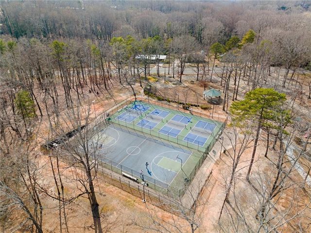 1064 Hartwell Crossing, Gainesville, GA 30501