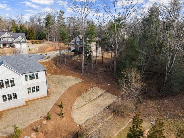 1064 Hartwell Crossing, Gainesville, GA 30501